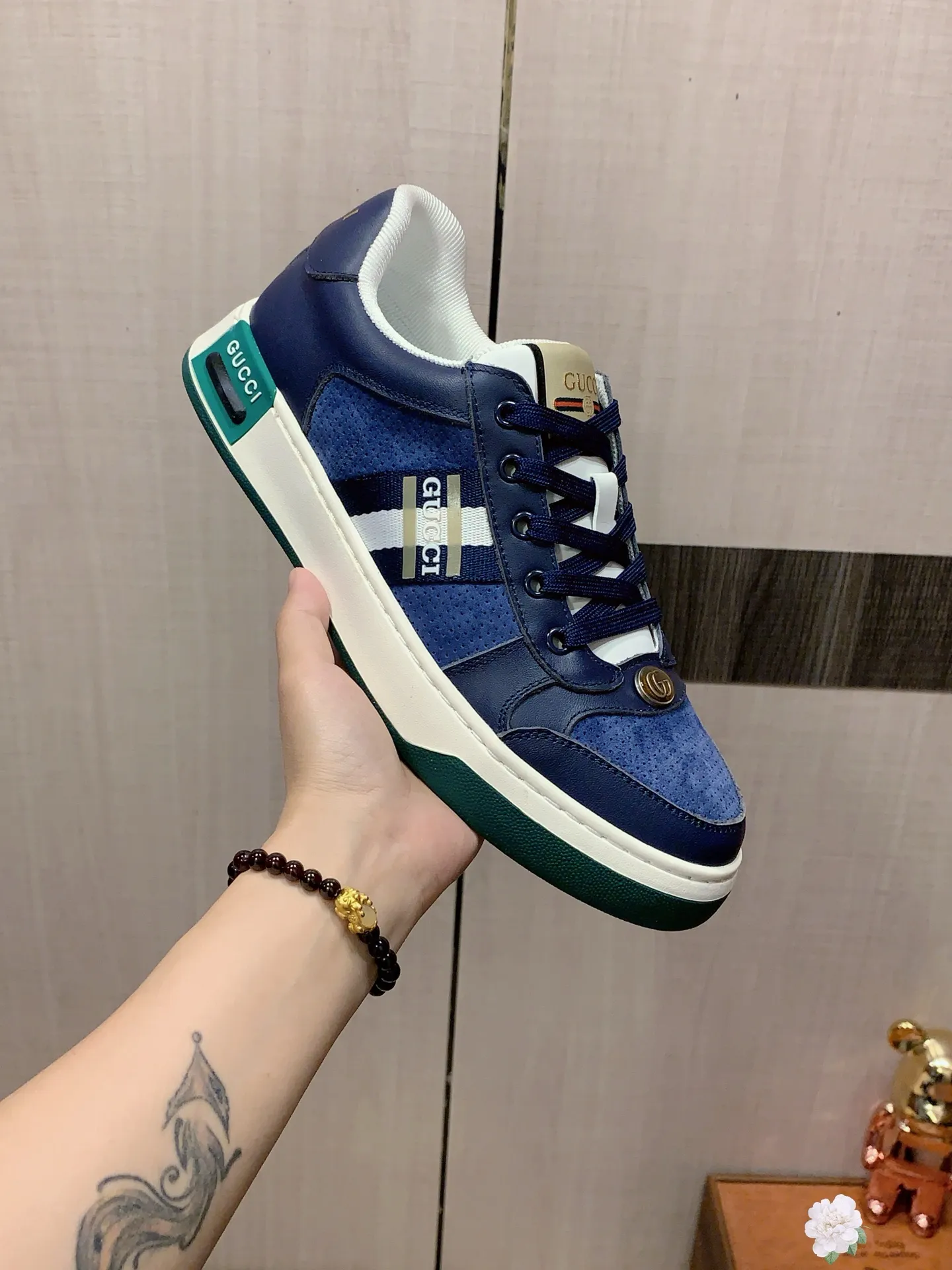 Men's Men's Shoes💰420💰💰🎩🎩[Lightning][Lightning] "Gucci*" The latest and most popular casual shoes, top brand [seduce] luxury ~ purchasing agency, top ~ quality. [Strong] The upper is made of imported breathable cowhide with fabric material ➕ Breathable sheepskin feet (•) and fine workmanship. The original stylish and stylish soft rubber wear-resistant and non-slip outsole is light and comfortable on the feet. The real thing looks better when photographed. 013: Size: 38-44, 3️⃣ colors selected